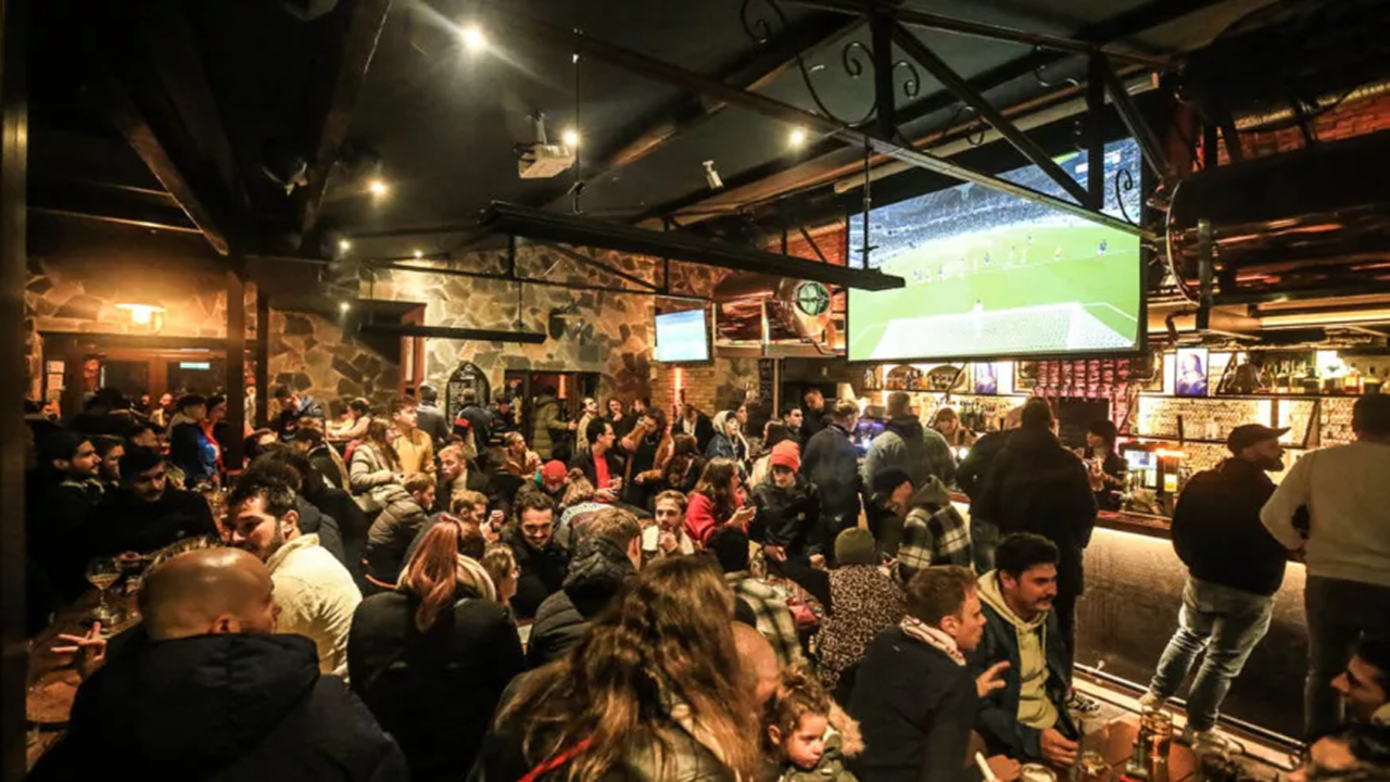 Où regarder les matchs de la Coupe du Monde 2026 à Lyon ? Nos 5 spots à tester absolument