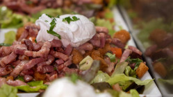 Caf&eacute; de la Cloche &agrave; Lyon : le temps s'y est arr&ecirc;t&eacute; !