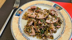 L'Ivry Chez Lolo : l'esprit bouchon résiste à la Croix-Rousse L'Ivry Chez Lolo : l'esprit bouchon résiste à la Croix-Rousse