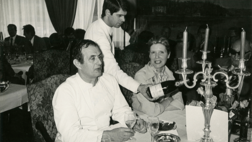 Champagne centenaire : la découverte incroyable faite chez Paul Bocuse Champagne centenaire : la découverte incroyable faite chez Paul Bocuse