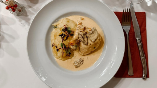 Aux Trois Maries à Lyon : des saintes et des andouillettes ! Aux Trois Maries à Lyon : des saintes et des andouillettes !
