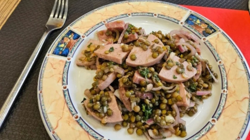 L'Ivry Chez Lolo : l'esprit bouchon r&eacute;siste &agrave; la Croix-Rousse